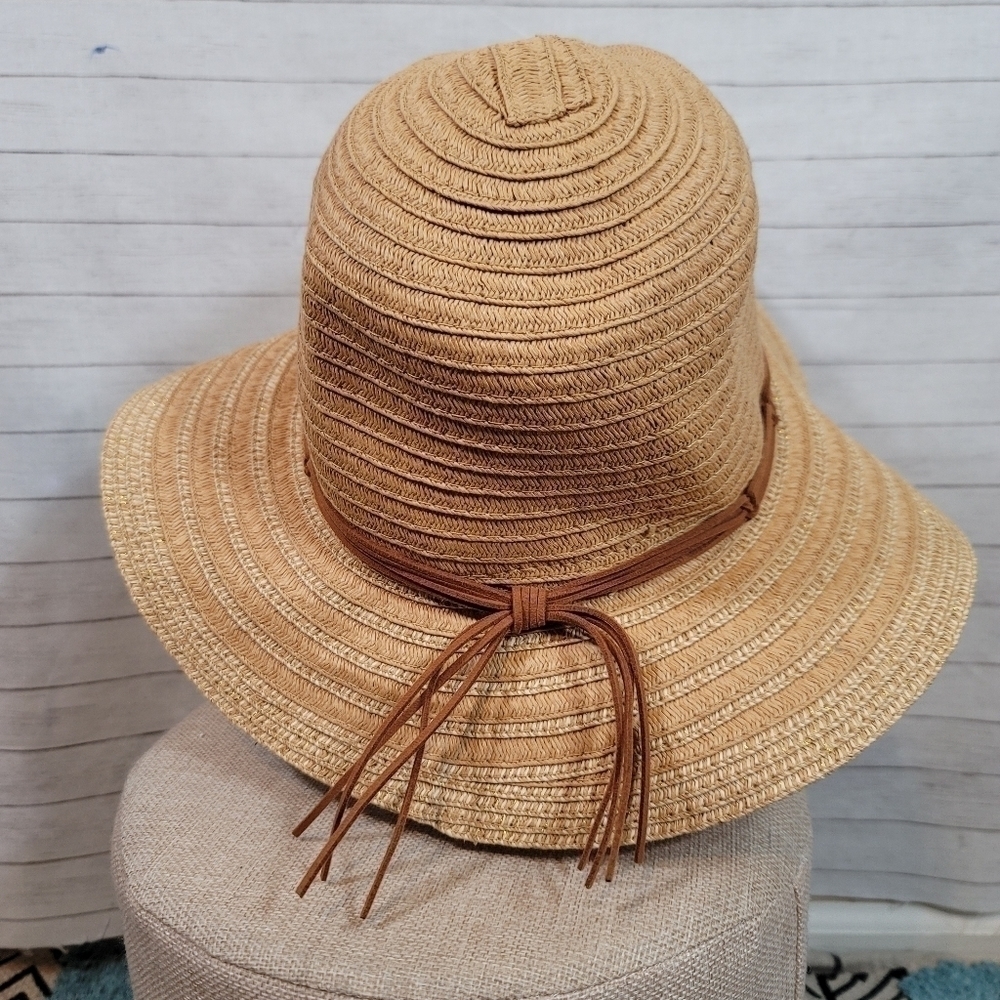 STEVE MADDEN PAPER BLEND STRAW HAT, W FAUX LEATHER WRAP DETAIL - Picture 3 of 11